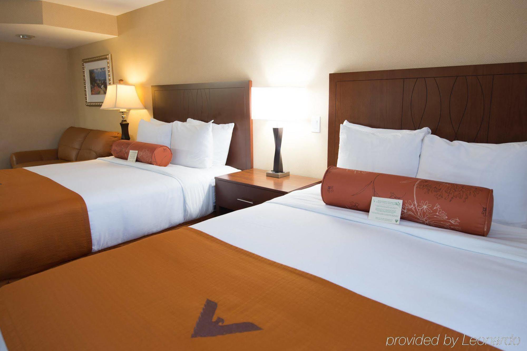 Phoenix Inn Suites - Γιουτζίν Εξωτερικό φωτογραφία
